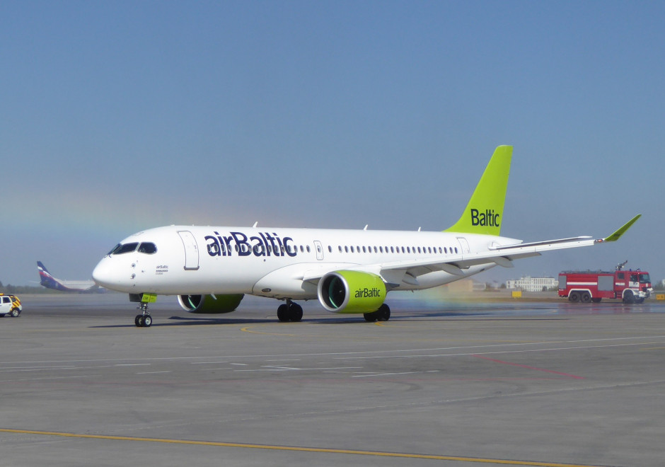 Латвия выделяет €250 млн. авиакомпании airBaltic