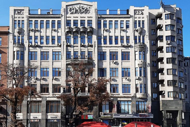 В Киеве продают памятник архитектуры Дом Закса за 130 млн. грн