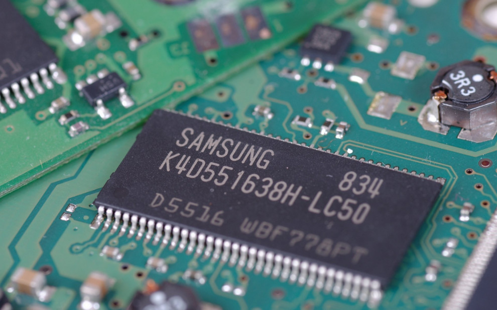 Samsung инвестирует $17 млрд в производство чипов в США