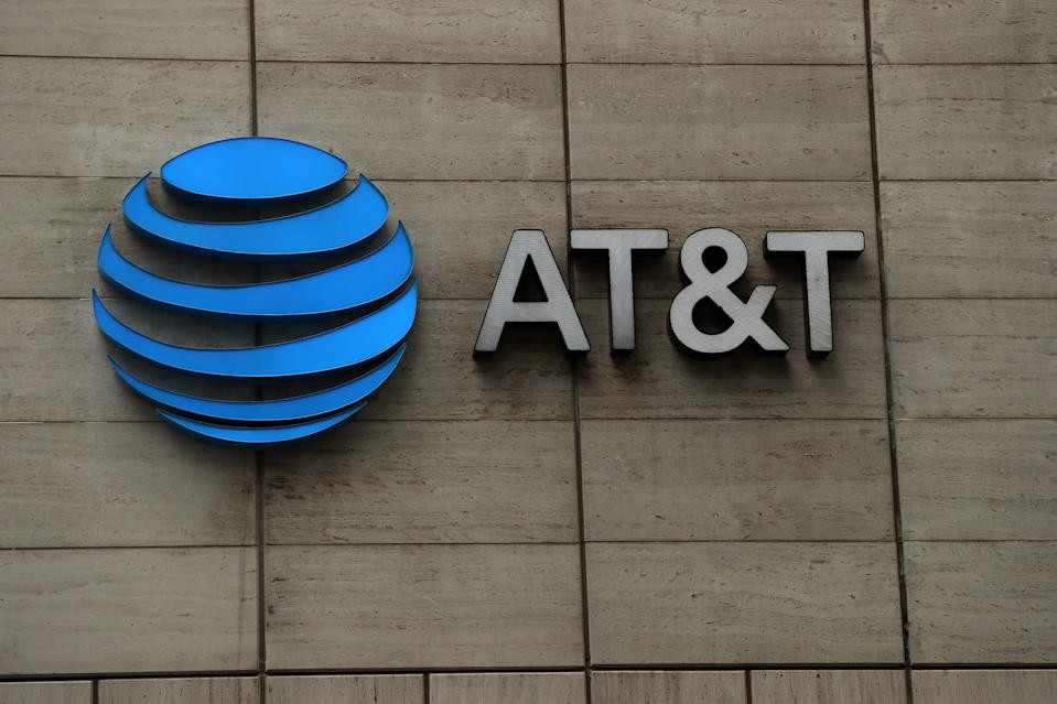 AT&T договорилась о слиянии WarnerMedia с Discovery