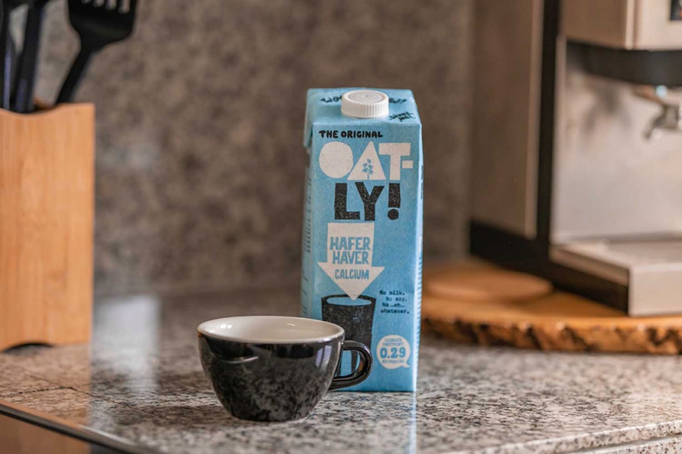Шведский поставщик овсяного молока Oatly привлек $1,4 млрд в ходе IPO