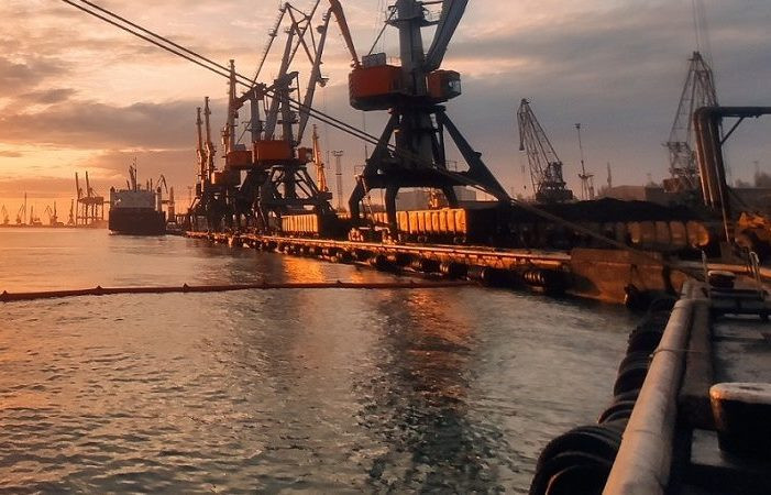 Группа Risoil начинает строительство пирса в порту Черноморск за 1 млрд грн