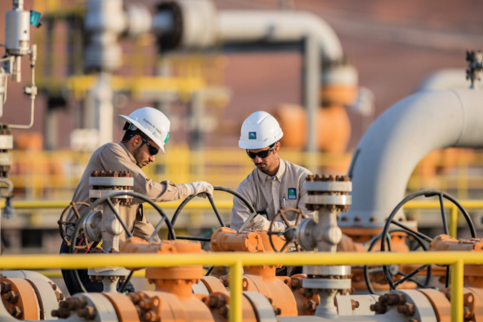 Saudi Aramco продает 49% в трубопроводном бизнесе за $12,4 млрд