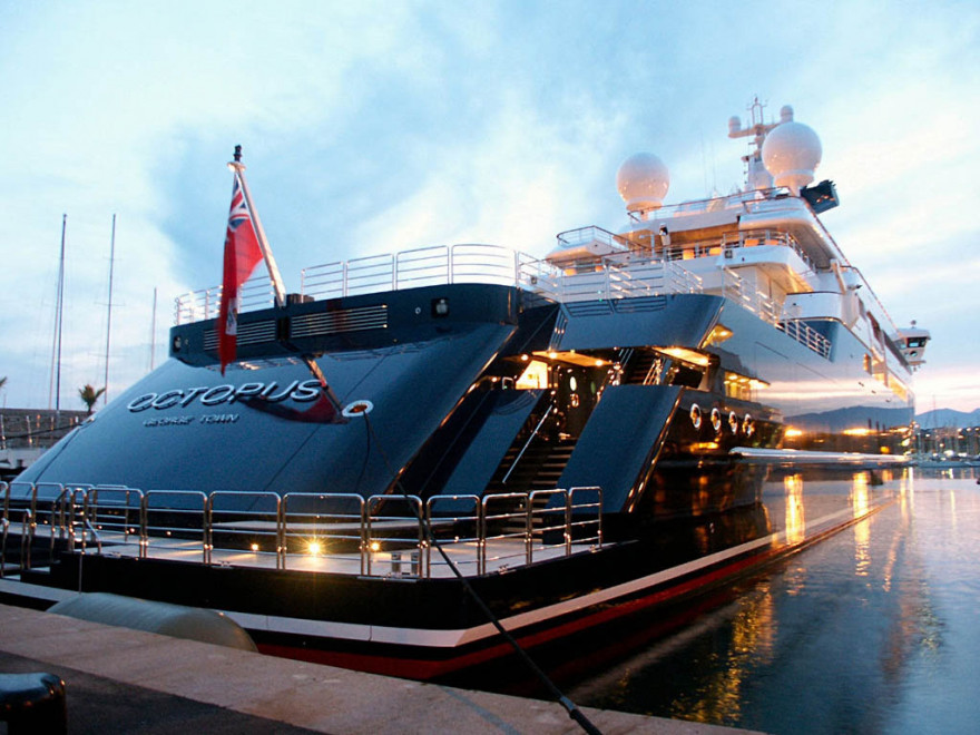 126-метровую яхту Octopus продали за несколько миллионов долларов