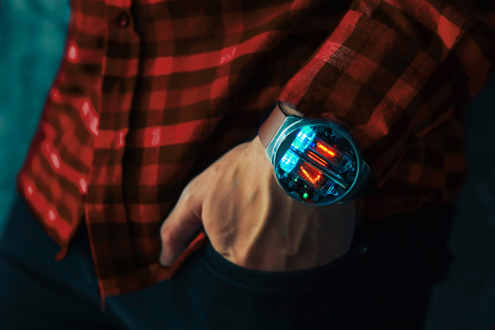 Украинские ламповые наручные часы NIXOID Lab собрали $364 тыс. на Kickstarter