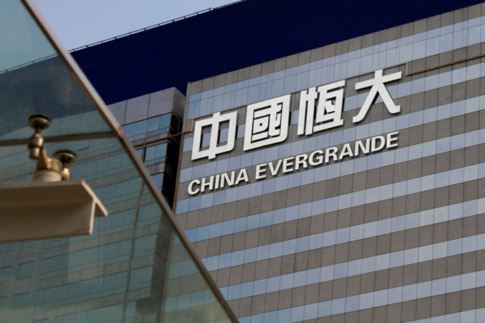 Китайский застройщик Evergrande продаст долю в медиакомпании HengTen Networks за $273 млн