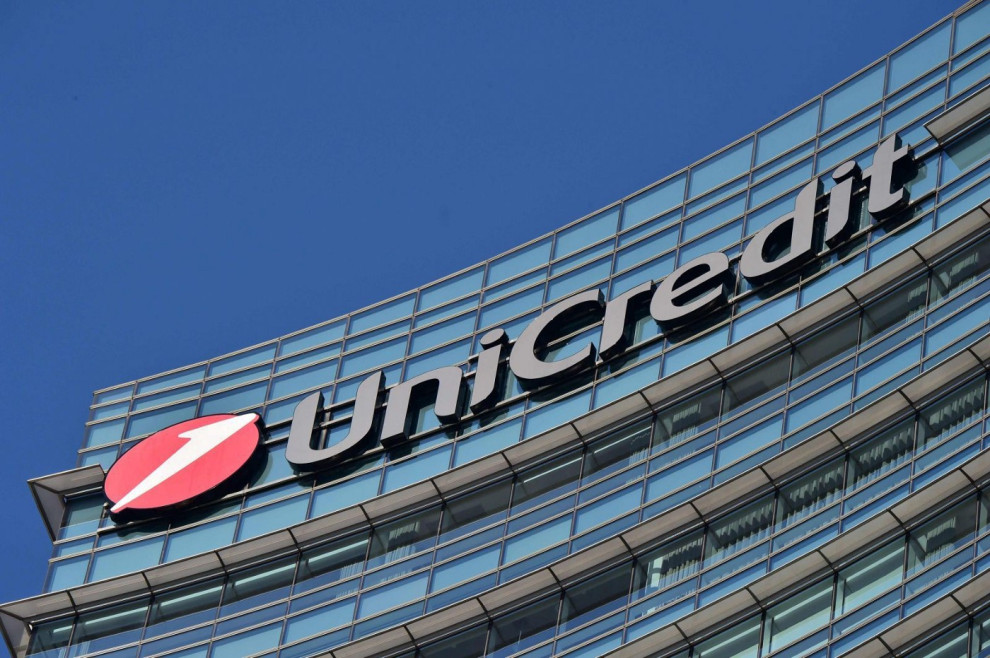 Итальянский UniCredit выкупил свои акции на €1 млрд