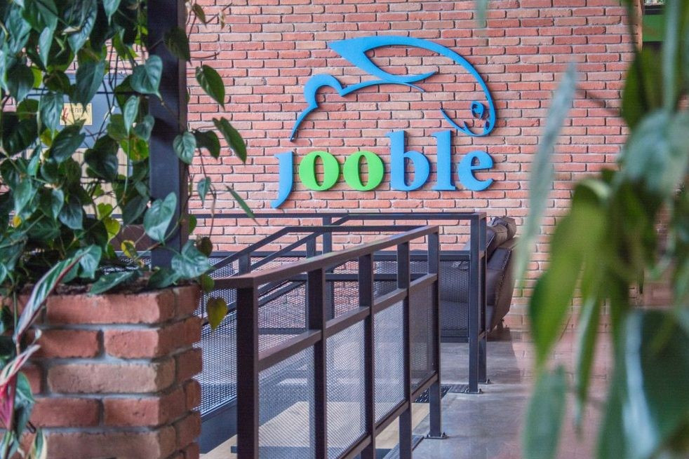 Український сайт з пошуку роботи Jooble інвестував $1 млн в онлайн-школу JayJay