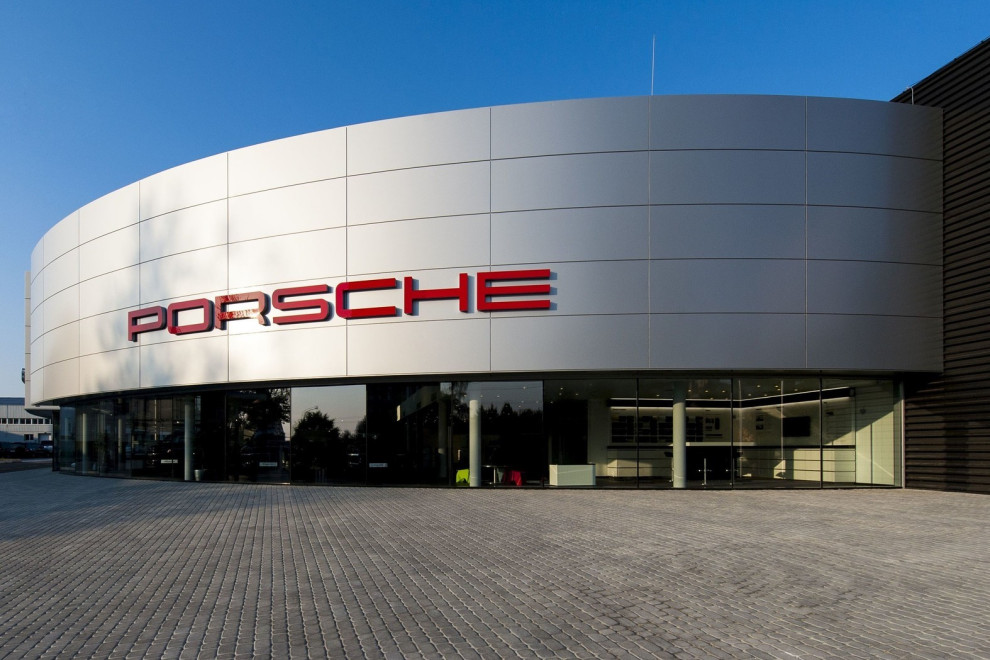 Porsche Automobil Holding купує понад 25% акцій автовиробника Porsche
