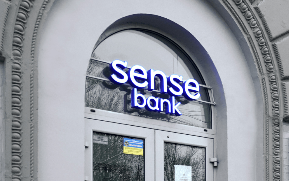 Сенс Банк знайшов польського інвестора, готового викупити частки Фрідмана та Авена