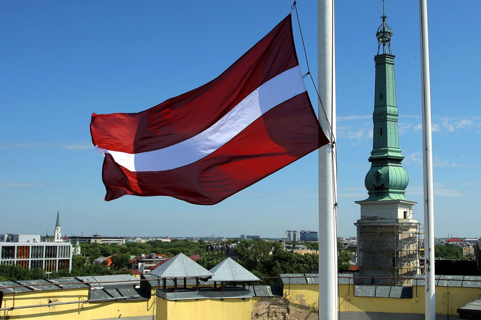 Латвия выделяет Украине €200 млн 