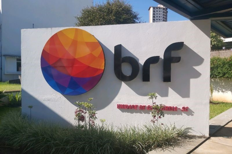 Крупнейший производитель мяса птицы в Бразилии BRF привлекает $1,1 млрд 