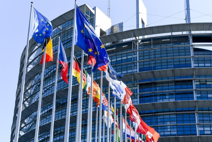 Европейский парламент одобрил создание фонда для Украины на €50 млрд