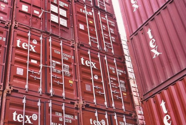 Stonepeak покупает оператора грузовых контейнеров Textainer стоимостью $7,4 млрд