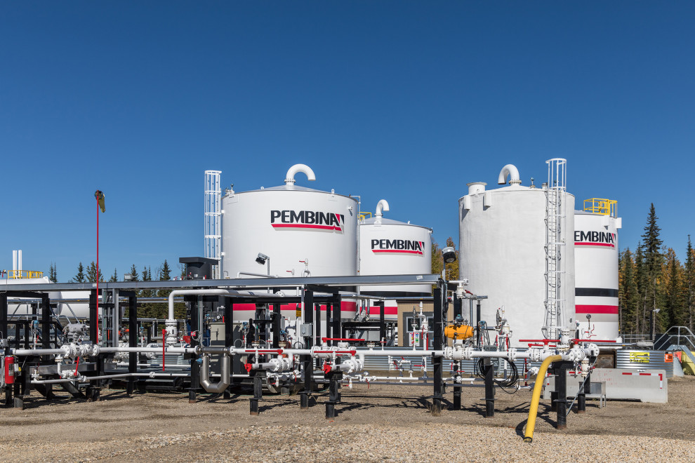 Pembina Pipeline придбає частку в СП з канадською енергетичною компанією Enbridge за $2,3 млрд