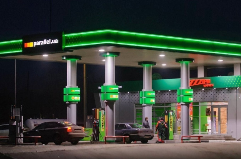 The Eastern Ukrainian gas station chain Parallel may acquire the Motto and Prime chains for $28–38 million