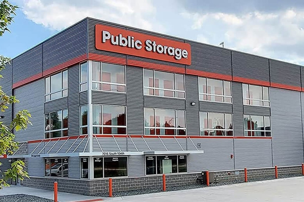 Американська Public Storage залучає $2,2 млрд для угод M&A