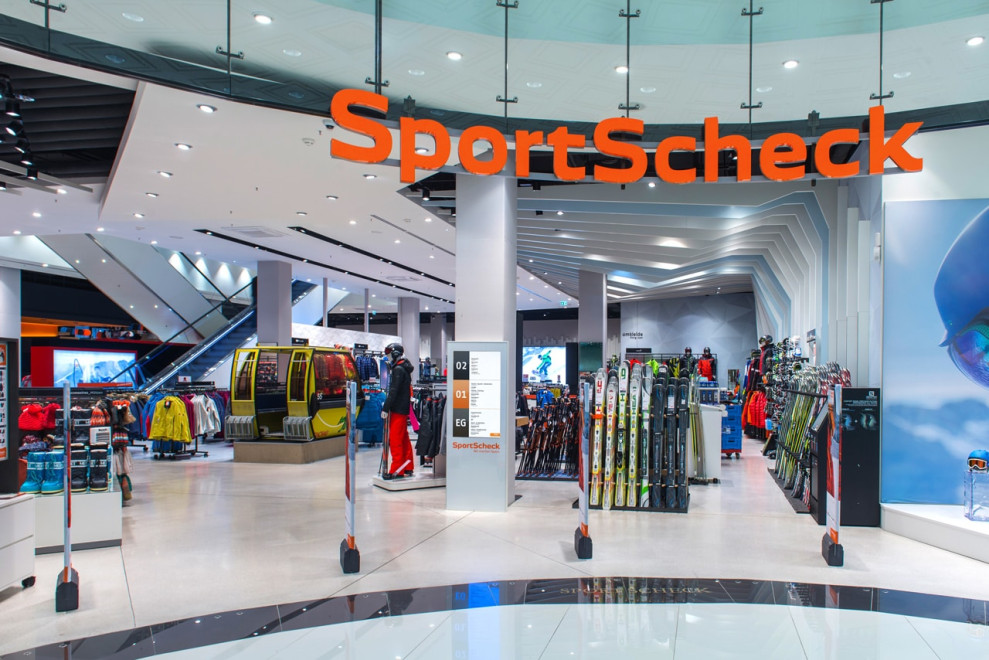 Британский производитель спортивной одежды Frasers покупает немецкую сеть SportScheck