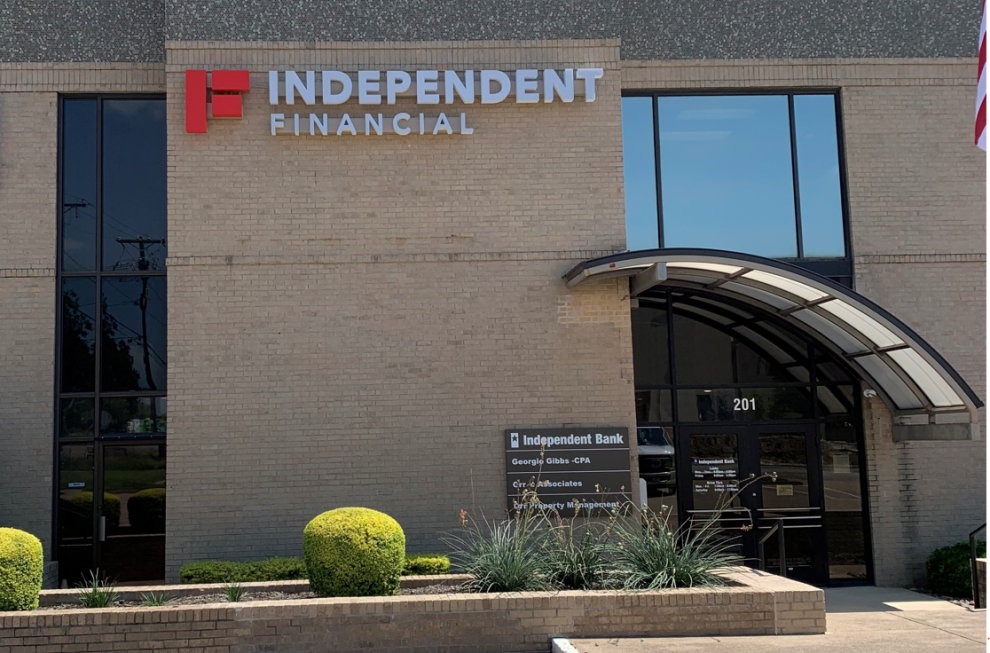 Региональный кредитор SouthState купит техасский Independent Bank Group примерно за $2 млрд