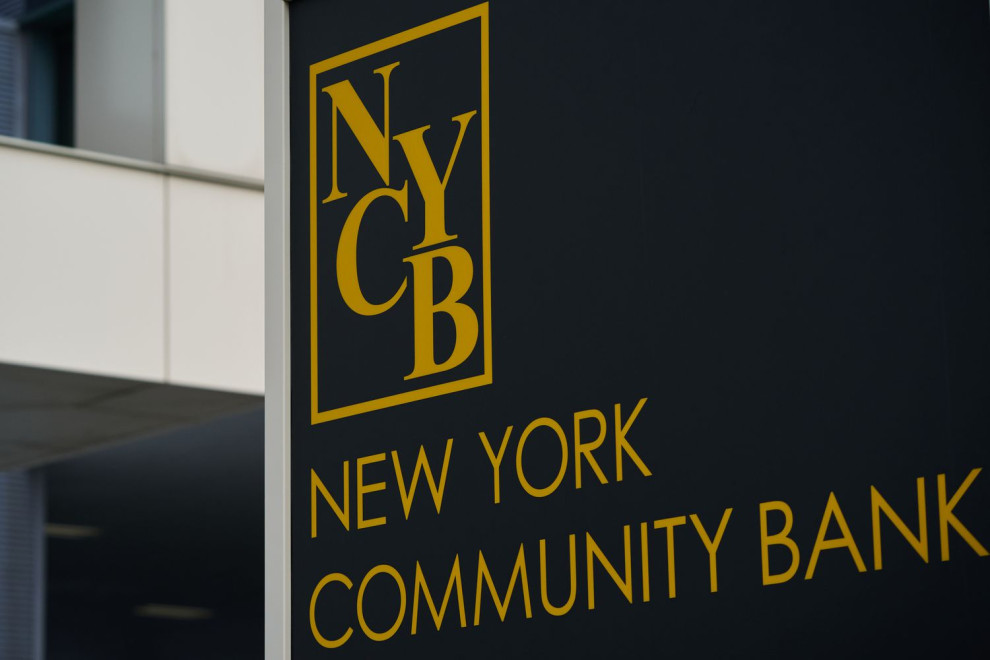 NYCB продасть JPMorgan іпотечних складських кредитів на майже $5 млрд