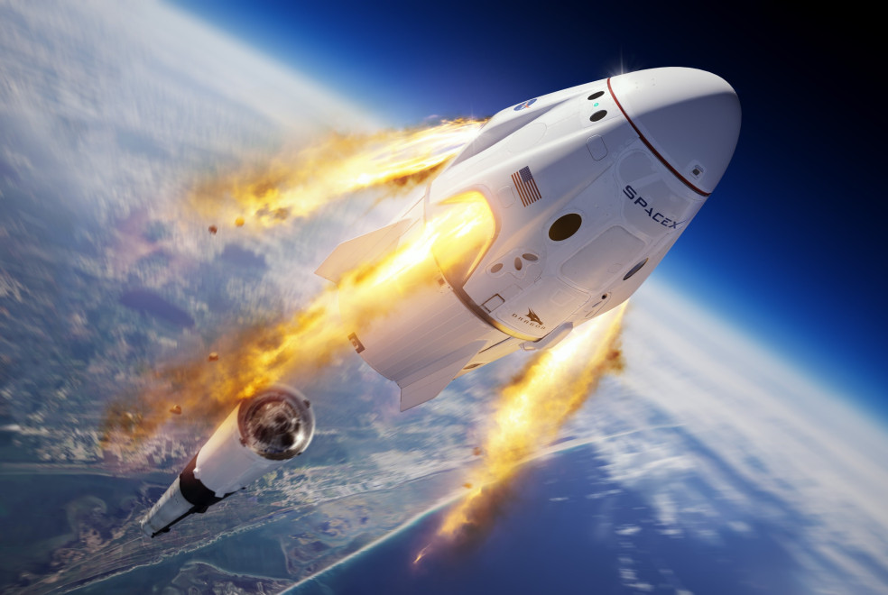Тендерна пропозиція SpaceX оцінює компанію в рекордні $210 млрд