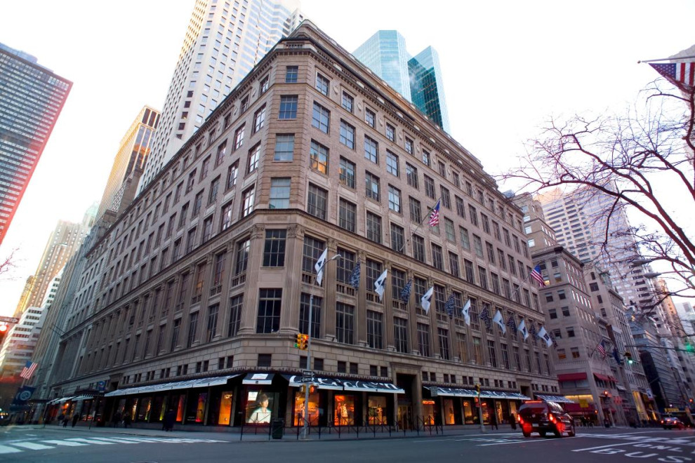 Культовий універмаг Нью-Йорка Saks Fifth Avenue оцінено в $3,6 млрд