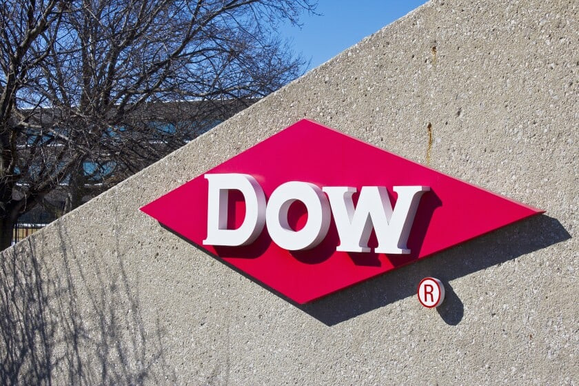 Химпроизводитель Dow продаст 40% акций некоторых инфраструктурных активов за $2,4 млрд