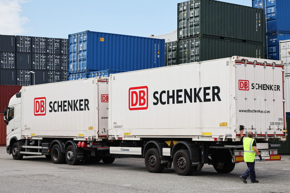  DSV продає акції датської логістичної компанії DB Schenker на суму €5 млрд