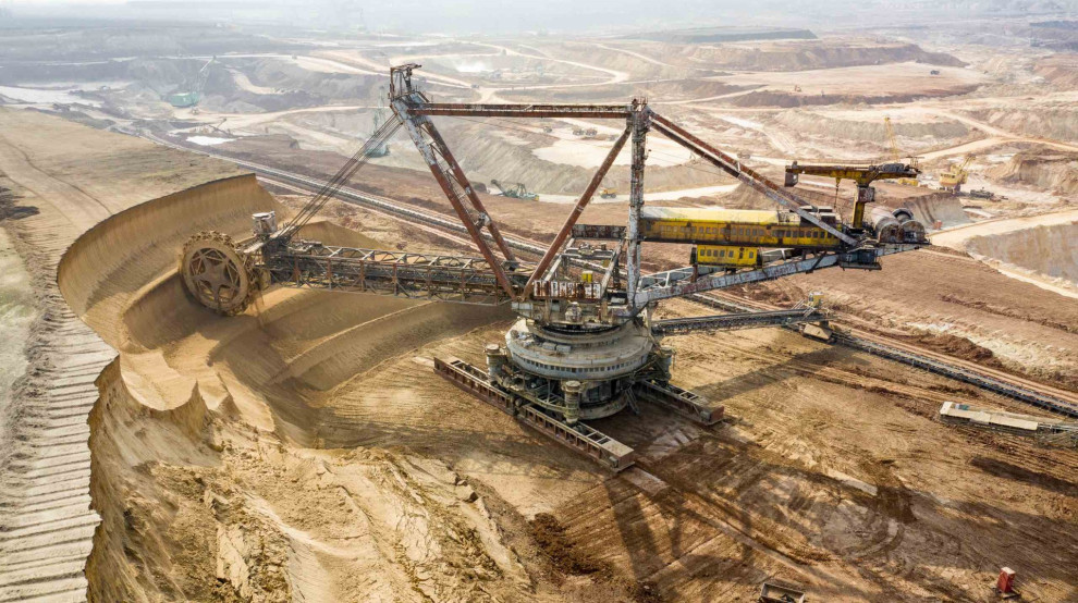 Neqsol Holding to invest over UAH 400 million in OGHC and launch titanium deep-processing in Ukraine