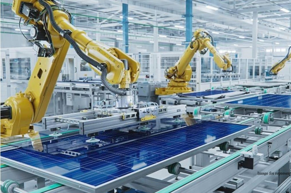 Індійська Jakson Engineers інвестує $914 млн у завод з виробництва сонячних батарей