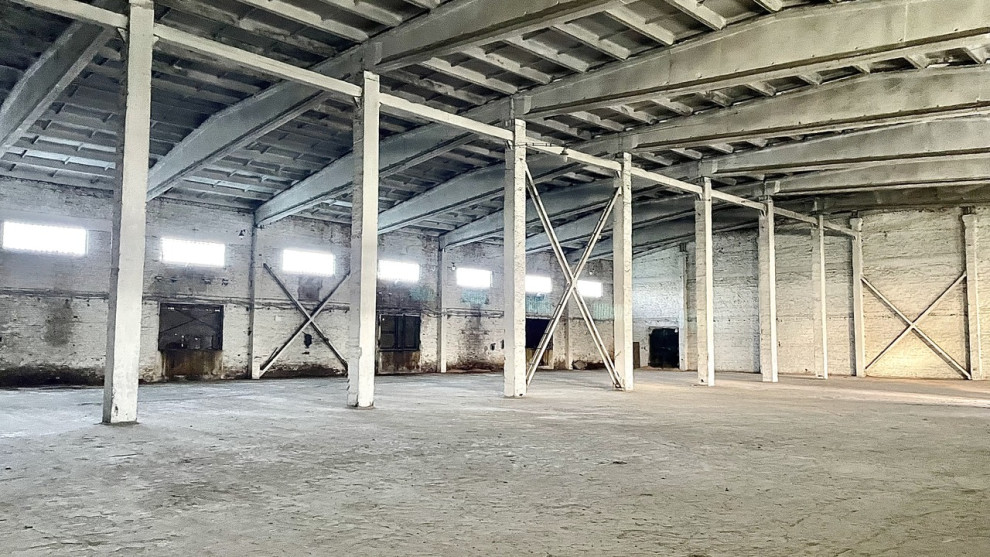 На Тернопільщіні виставили на продаж виробничо-складський комплекс 10 560 м2 за $1 млн
