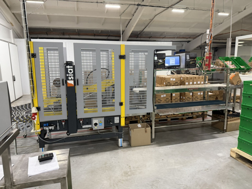 В Киевской области на продажу выставлено мощное производство снеков