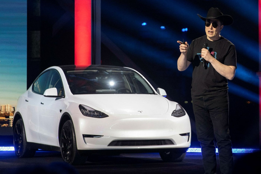 Ілон Маск відповів на пропозицію про виплату Tesla покупкою акцій на $1 млрд