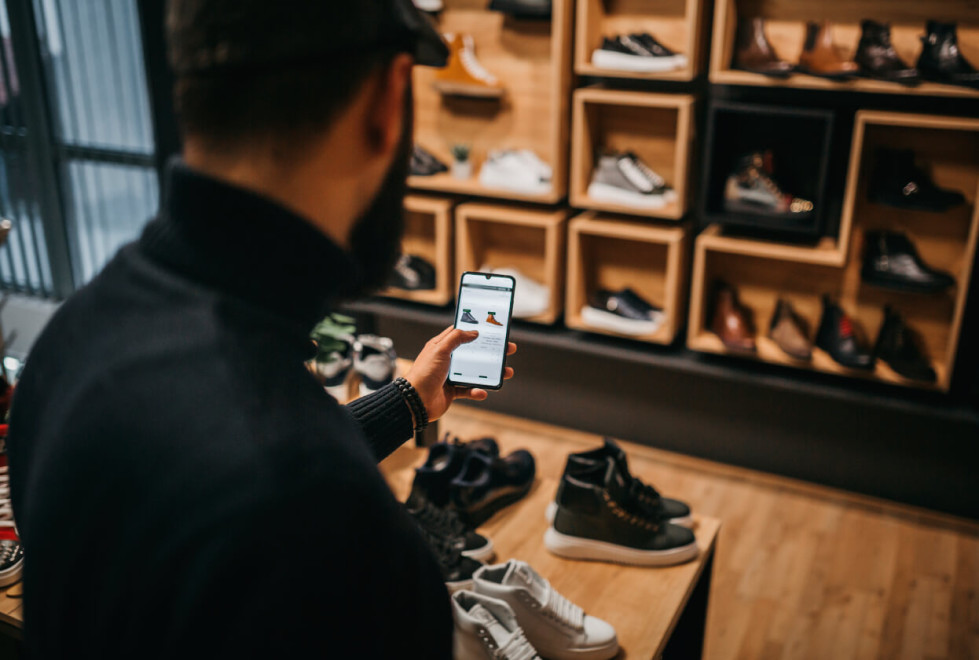 Designer Footwear and Accessories Manufacturing Business Using Italian Technologies in Kyiv Put Up for Sale