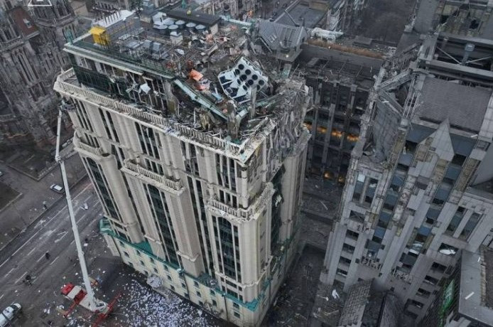 Dragon Capital Takes the Risk and Invests $5 Million in Restoring the Damaged Grand Business Center in Kyiv