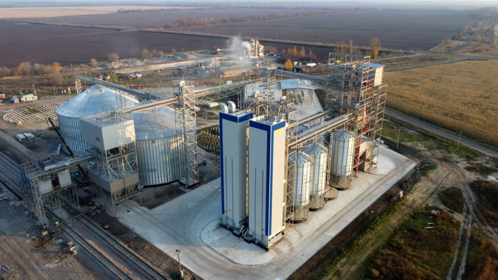 «Альфа Капитал» Александра Павлюченко покупает элеватор на 24 тыс. тонн в Сумской области