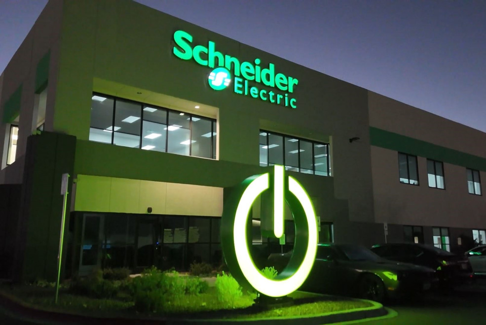 Французская Schneider Electric купит американского разработчика промышленного ПО PTC более чем за $20 млрд