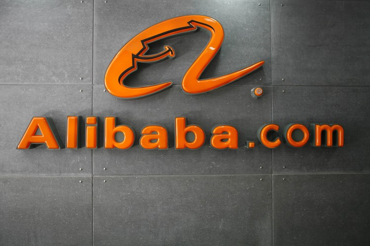 Alibaba инвестирует $590 млн. в китайского производителя смартфонов Meizu
