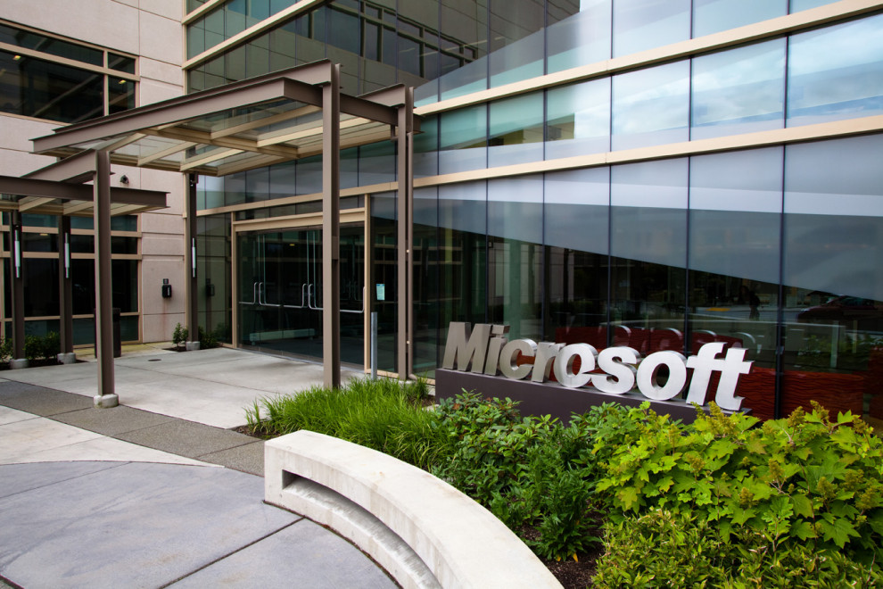 Microsoft заняла второе место среди самых дорогих компаний, потеснив ExxonMobil
