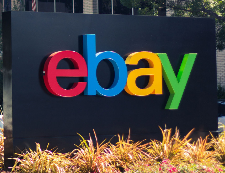 еBay продает корпоративный бизнес за $925 млн