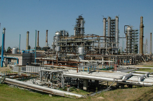 Китайская PetroChina оценит возможность инвестирования в строительство НПЗ в Украине