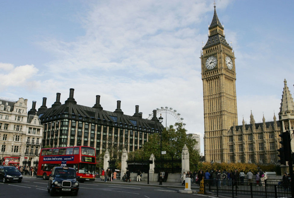Украинские правители поехали в Лондон в поисках инвесторов