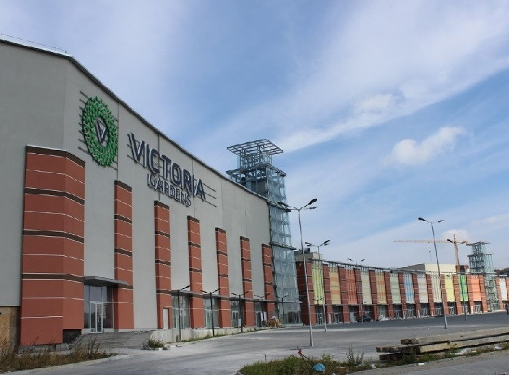 Dragon Capital покупает доли в запорожском БЦ и крупнейшем ТРЦ в Западной Украине