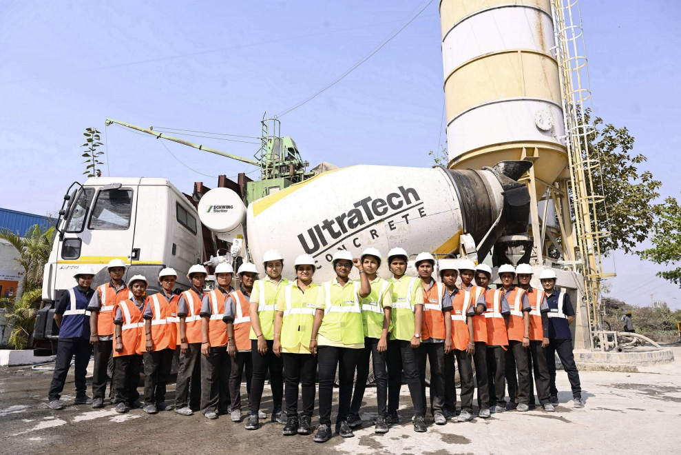 Индийская UltraTech Cement купит цементный бизнес Kesoram за $645 млн