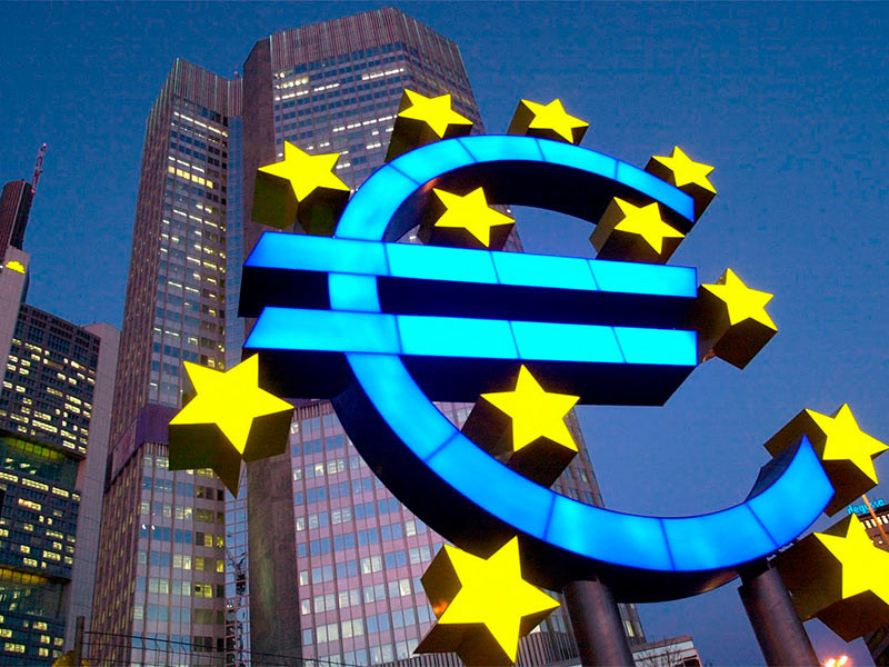 ЕБРР станет акционером двух украинских банков 