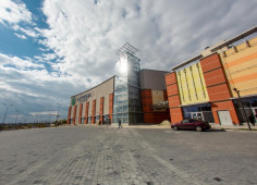 Dragon Capital купила крупнейший львовский ТРЦ Victoria Gardens