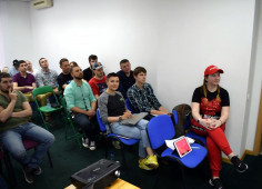 На Demo Day онлайн акселератора FeelGoodLabs один из стартапов привлек инвестиции $50 000