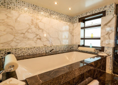 Александр Ярославский продает свою яхту Kaiser за €49,5 млн