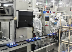 Китайська CATL інвестує $7,6 млрд у проект з виробництва батарей в Угорщині