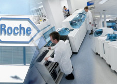 Спадкоємець статків фармкомпанії Roche продав акції компанії на $900 млн